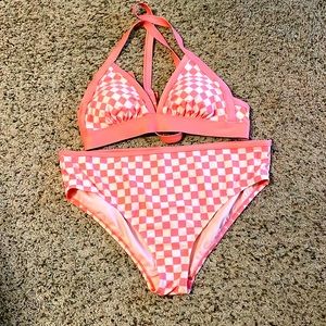 Kona Sol Women's Pink Checkered Two-Piece Swimsuit Size 1X Top 2X Bottom